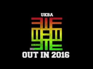 Cashtastic spits a quick freestyle inside a car