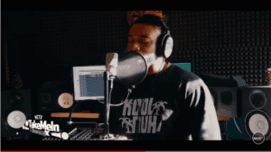 Kills this!!! Big Tobz - #TakeMeIn Freestyle