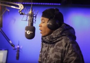 Maxsta freestyles for Logan Sama