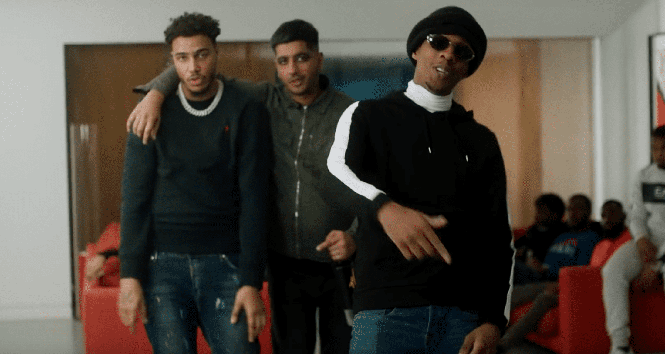 Doing Numbers Steel Banglez's "Fashion Week goes straight into the top