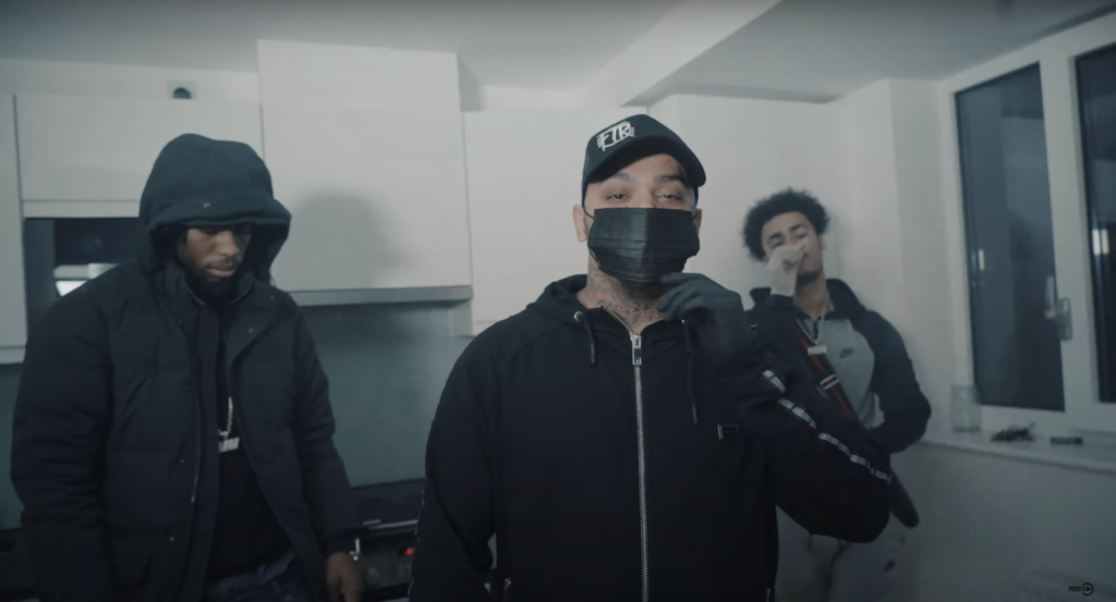 Tremz, S1 & Sav12 provide visuals for 