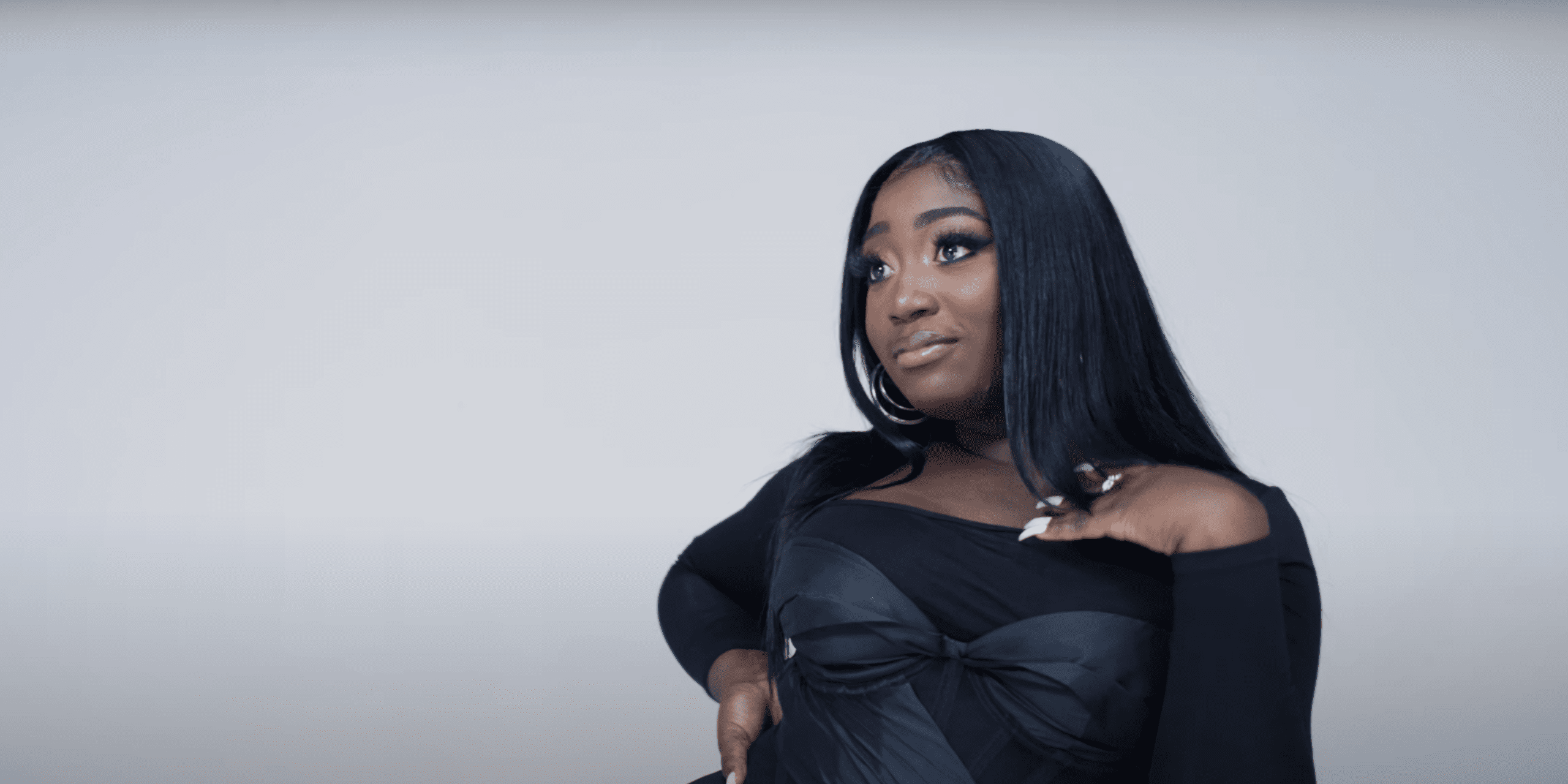 Br3nya Shares Playful Visuals For "Maldives" - GRM Daily