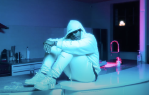 FlyBeezy Delivers Visuals For 