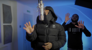 Skengdo, AM, Lil Rass, BM, Mini, Rack5, TY, & Mskum step into Fumez The Engineer's studio for cruddy 'Plugged In' session