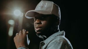 Watch Backroad Gee give fans a glimpse inside his studio session in Paris