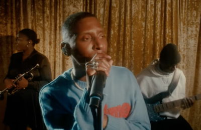Samm Henshaw Delivers Melodic Live Performance Of 