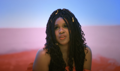 Nao Gives Colourful Visual Treatment To 