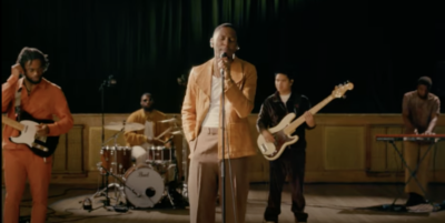 Samm Henshaw Delivers Refreshing Live Performance Of 