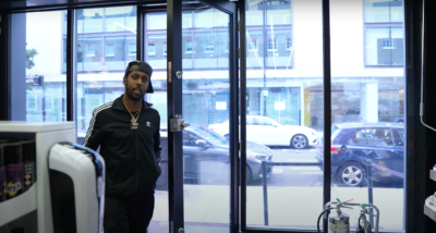 Skore Beezy rates OFF-White garms, Jordan 1s & more on fresh episode of 'Trend or Trash'