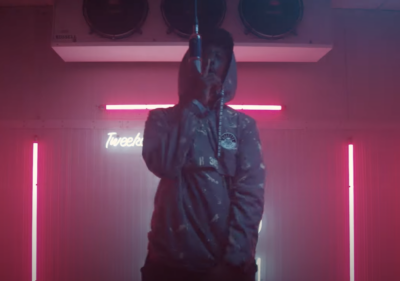 Alz Joins Tweeko To Drop A Freestyle In 'The Cold Room'