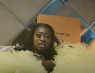 ShaSimone Comes Through With Boasy  “Hushpuppi” Visuals