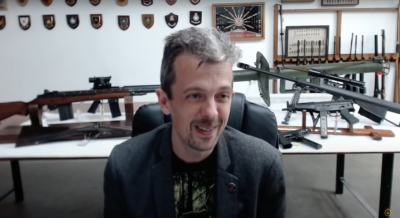 Watch a firearms expert react to the guns in 'Grand Theft Auto V'