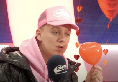 Watch Aitch & ArrDee Answer Fans' Dating Dilemmas With Yinka