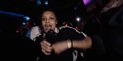 Dis makes triumphant return to the channel with 