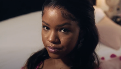 Buzzworl's Madame Molly Drops Off Video For 