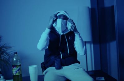 Premiere: Mitch'O Goes Solo In 