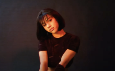 Essii stuns on downtempo R&B cut 