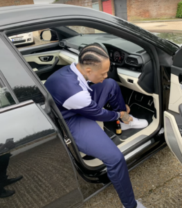 Izzie Gibbs hops on the Dutty Money Riddim with 