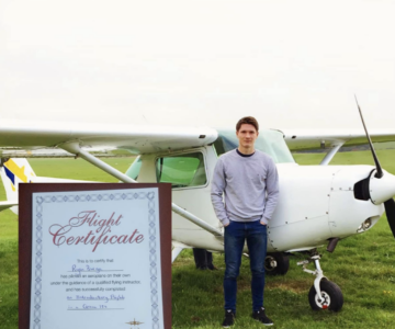 Ex player gets pilot's license just to mock relegated former team with banner