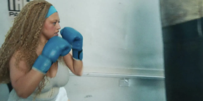 Mahalia drafts in Bayka for 