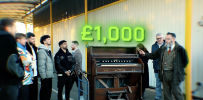 Sidemen play 'Storage Wars' in jokes new upload